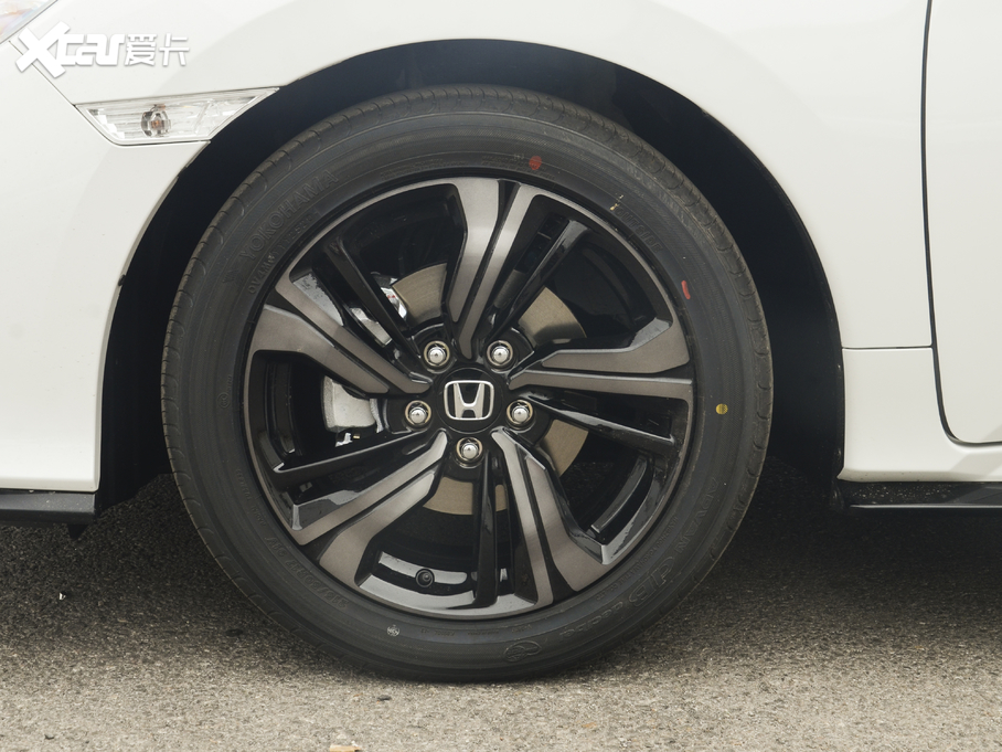 2020˼HATCHBACK 220TURBO CVT