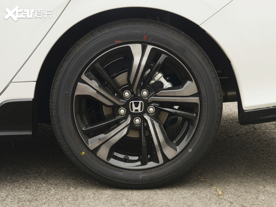 2020˼HATCHBACK 220TURBO CVT