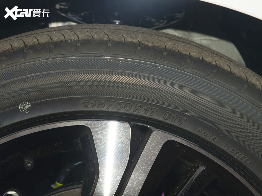 2020˼HATCHBACK 220TURBO CVT