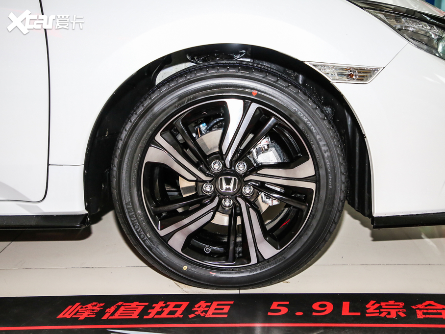 2020˼HATCHBACK 220TURBO ք(dng){Ȥ