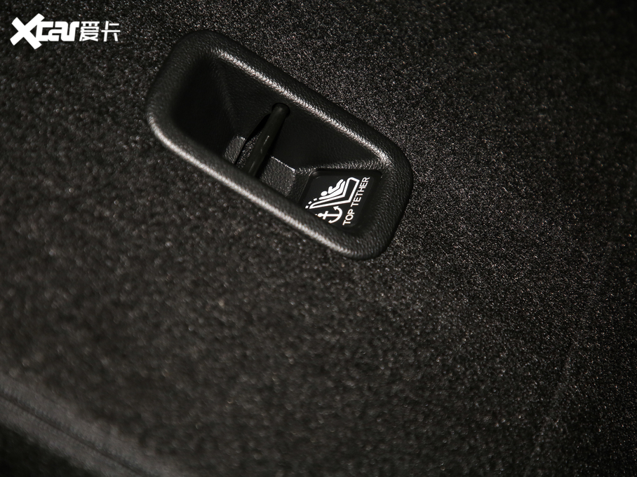 2020˼HATCHBACK 220TURBO ք{Ȥ