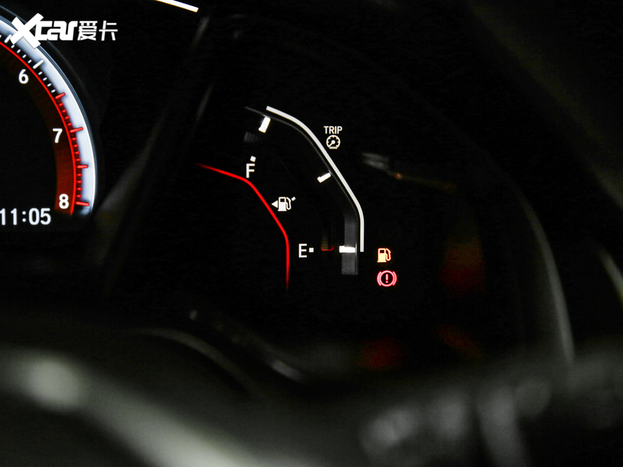 2020˼HATCHBACK 220TURBO ք{Ȥ