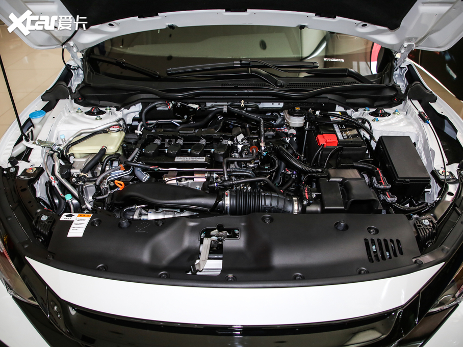 2020˼HATCHBACK 220TURBO ք(dng){Ȥ