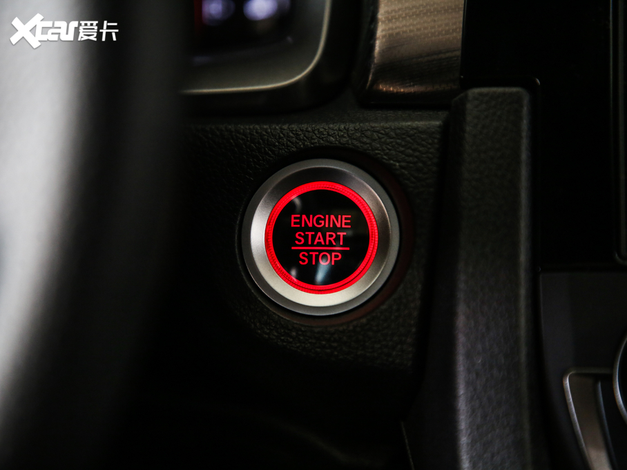 2020˼HATCHBACK 220TURBO CVT