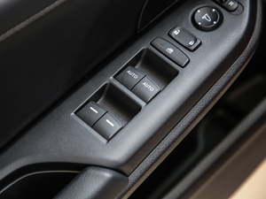 2020220TURBO CVT {܇(ch)ƅ^(q)	