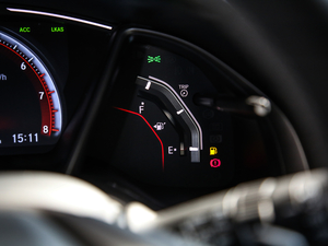 2020220TURBO CVT п؅^