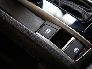 2020220TURBO CVT п؅^