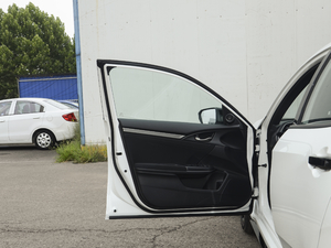 2020220TURBO CVT {λ܇T