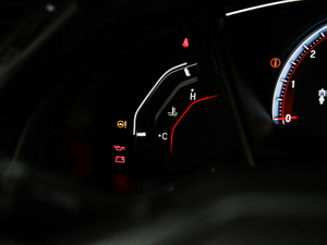 2020220TURBO ք{Ȥ п؅^