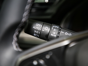 2020220TURBO ք{Ȥ п؅^