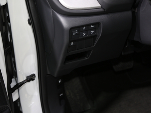 2021J 2.0L (q)ٰ п؅^(q)