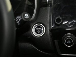 2021J 2.0L (q)Y п؅^(q)