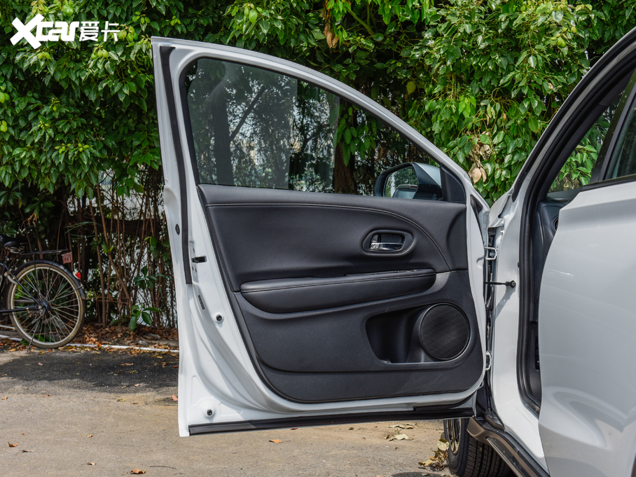 2020XR-V 220 TURBO CVTA