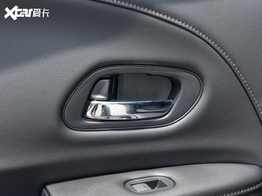 2020XR-V 220 TURBO CVTA