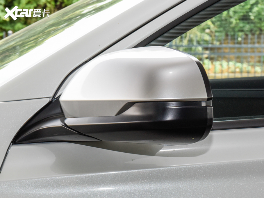 2020XR-V 220 TURBO CVTm