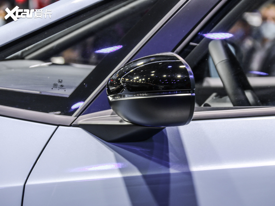 2021LIFE 1.5L CVT CRO-SS `Ȥ