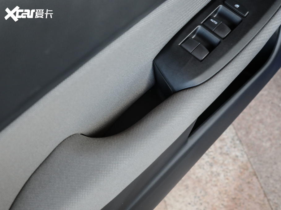 2021LIFE 1.5L CVT SPO-SS `Ӱ