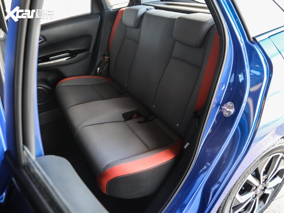 2021LIFE 1.5L CVT SPO-SS `(dng)