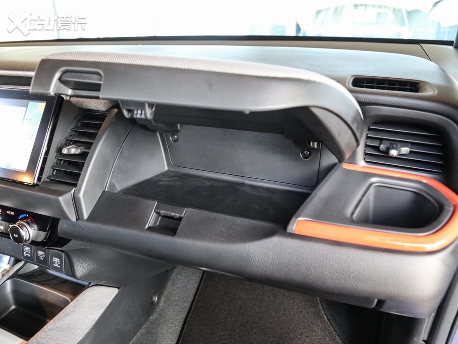 2021LIFE 1.5L CVT SPO-SS `(dng)