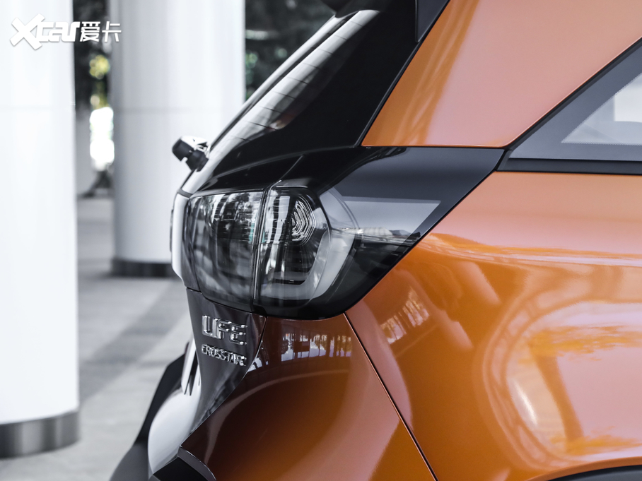 2021LIFE 1.5L CVT CRO-SS `Ȥ