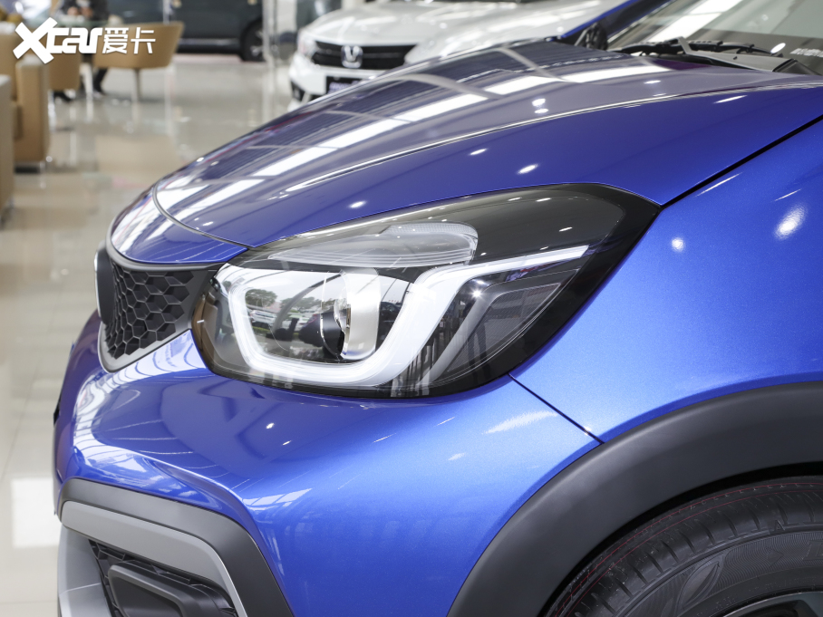 2021LIFE 1.5L CVT CRO-S Ȥ