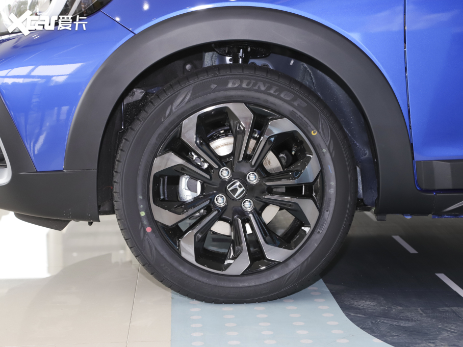 2021LIFE 1.5L CVT CRO-S Ȥ