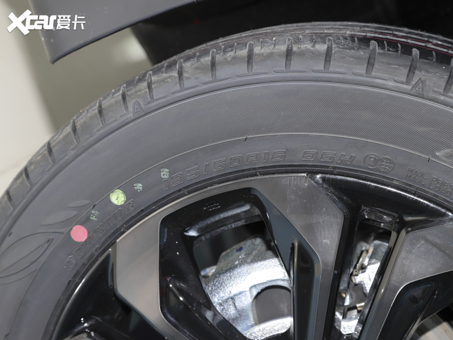 2021LIFE 1.5L CVT CRO-S Ȥ