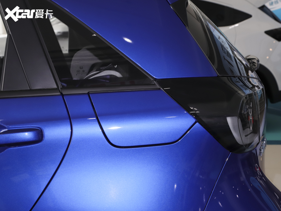 2021LIFE 1.5L CVT CRO-S Ȥ