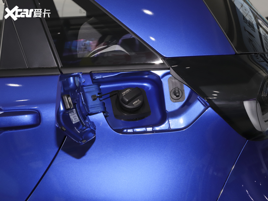 2021LIFE 1.5L CVT CRO-S Ȥ