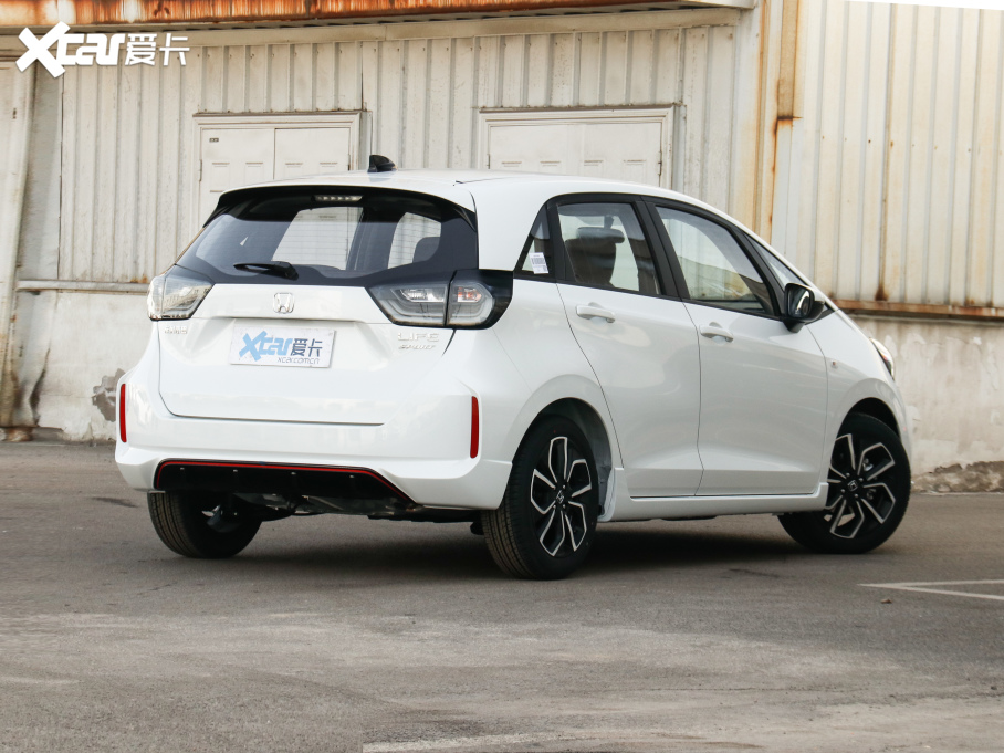 2021LIFE 1.5L CVT SPORT ĄӰ