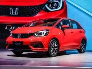 20211.5L CVT SPO-SS `Ӱ ǰ45