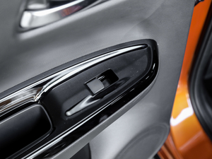 20211.5L CVT CRO-SS `Ȥ g