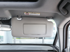 20211.5L CVT CRO-SS `Ȥ g