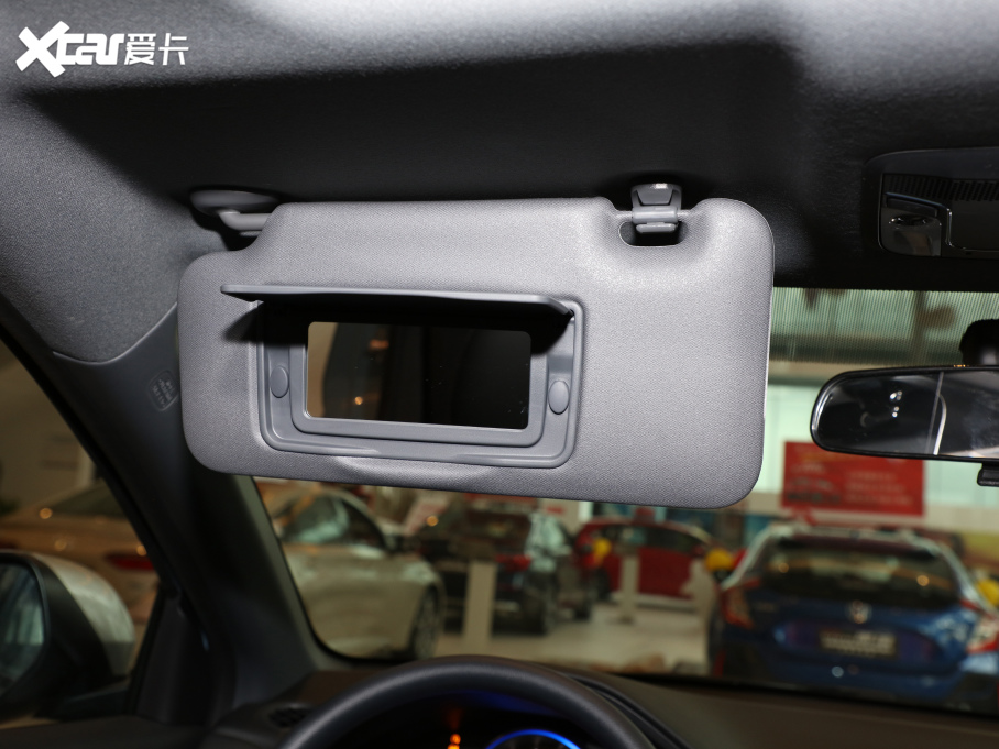 2021XR-V 220TURBO CVTA