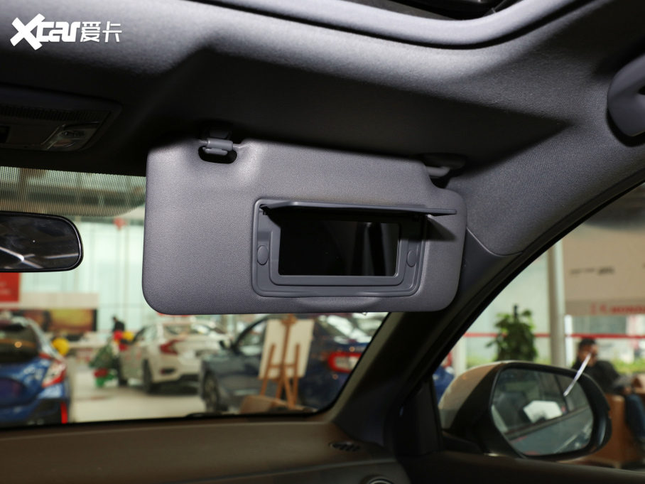 2021XR-V 220TURBO CVTA