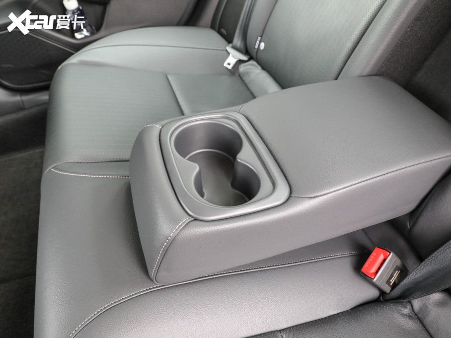 2022˼ 240TURBO CVTſذ