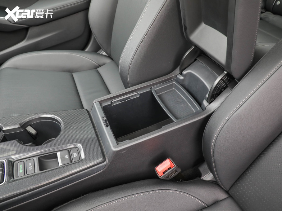 2022˼ 240TURBO CVTſذ