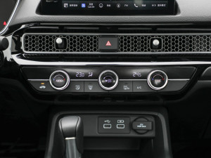 2022款240TURBO CVT劲控版 空调调节