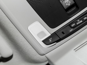 2022240TURBO CVTńӰ п؅^