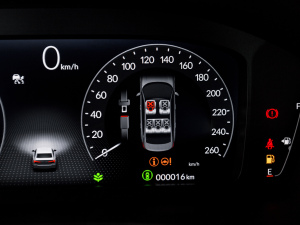 2022240TURBO CVTńӰ п؅^