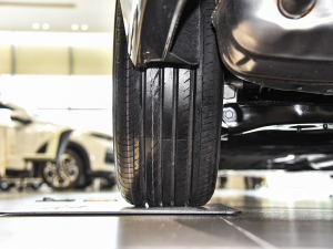 2022240TURBO CVTȼӰ ^