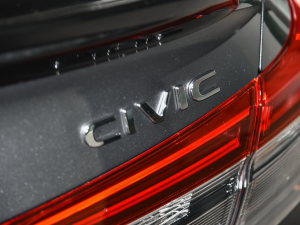 2022240TURBO CVTȼӰ ^