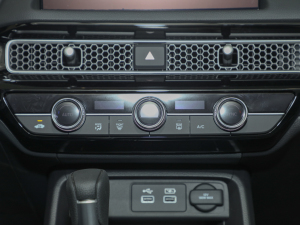 2022180TURBO CVTЄӰ {{