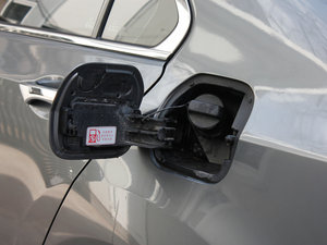 2009款2.4L TYPE-S NAVI 油箱盖