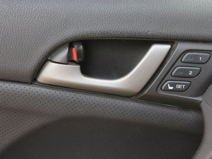 20092.4L TYPE-S NAVI g