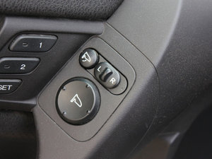 20092.4L TYPE-S NAVI п؅^