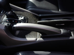 20092.4L TYPE-S NAVI v܇Ƅ