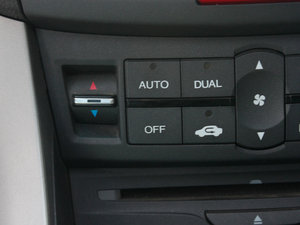 20092.4L TYPE-S NAVI п؅^