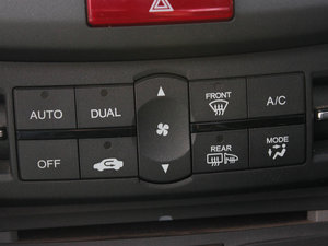 20092.4L TYPE-S NAVI п؅^