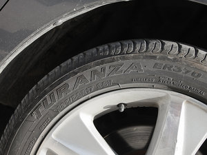 2009款2.4L TYPE-S 轮胎尺寸